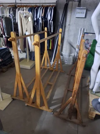 Burra perchero de madera