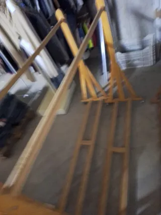 Burra perchero de madera