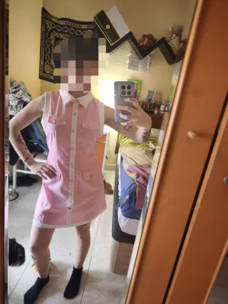 Vestido elegante rosa y blanco