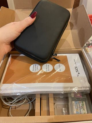 Nintendo DS XL Gialla + Accessori e Giochi