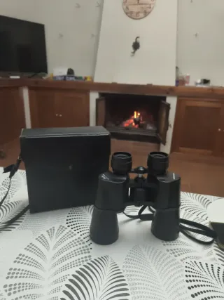 Prismáticos 20X50 seminuevos