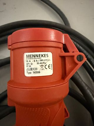 Cable + Enchufe industrial MENNEKES 16A 3P+