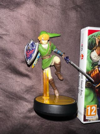 Super Smash Bros. 3DS + Amiibo Link