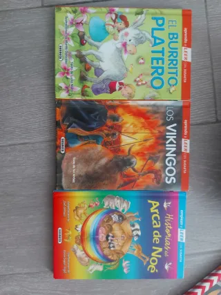 Varios libros niño