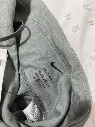 Mallas Nike grises sin estrenar