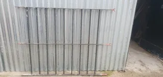 Reja de hierro macizo  para hueco de 1mx1m