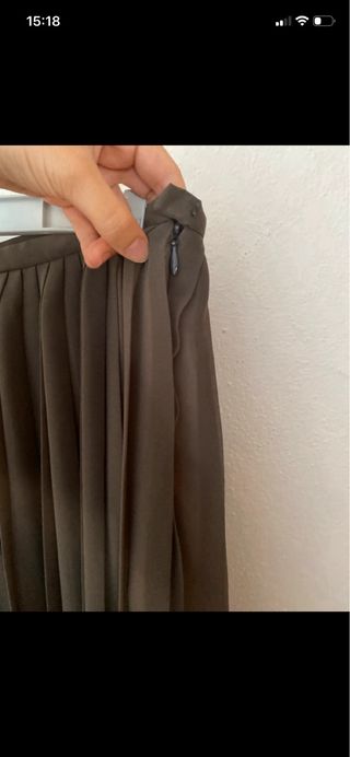 Falda Hoss Intropia marrón plisada