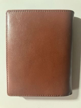 Cartera de piel de vacuno