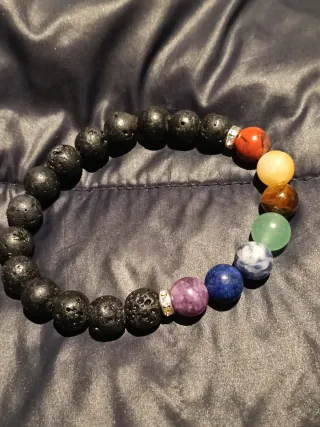 Pulsera 7 Chakras Piedra Volcánica