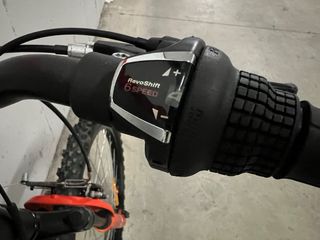 Bicicleta Rockrider 24’