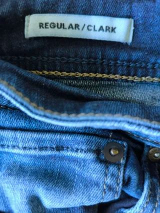 Vaqueros hombre azul