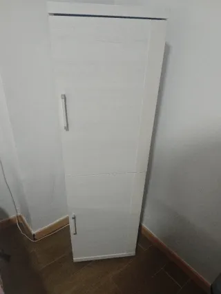 Mueble auxiliar blanco