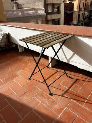 Mesita plegable exterior madera y metal