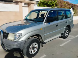 Toyota Land Cruiser 90 1999