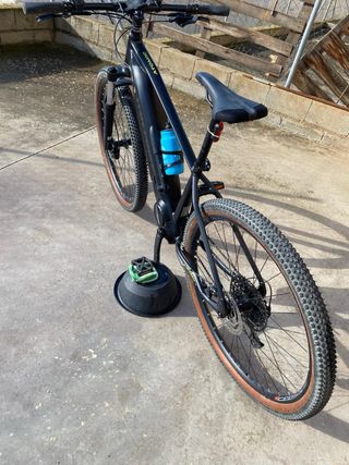 Bicicleta Eléctrica Negra