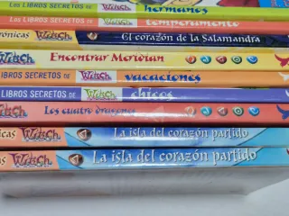 Un Comic o Libro de Bolsillo Witch