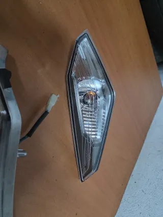 Intermitentes Sym Jet 125 (2018)