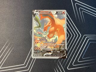 Carta Pokémon Charizard V 220 HP