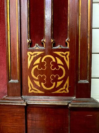 Gran capilla para virgen o santo