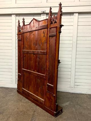 Gran capilla para virgen o santo