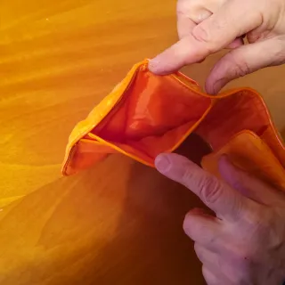 Portafogli Fiorucci  vintage arancione con cuore