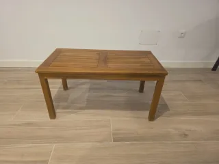 Mesa de centro de jardín de madera