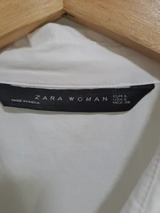 Camisa Zara bordada mujer talla L .