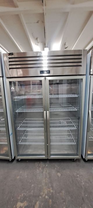 ARMARIO EXPOSITOR 2 PUERTAS DE CRISTAL NUEVO