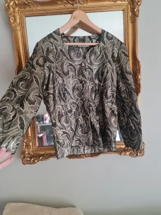 Seda Salvaje L/XL Negra y Dorada