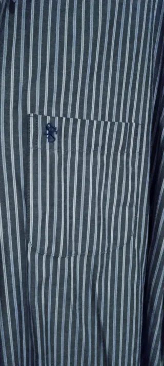 Camisa de rayas azul y blanca para hombre