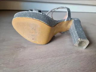 Sandalias de fiesta / boda plateadas