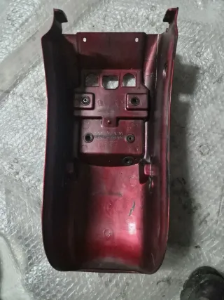 Colin Kawasaki Vulcan 500 Rojo