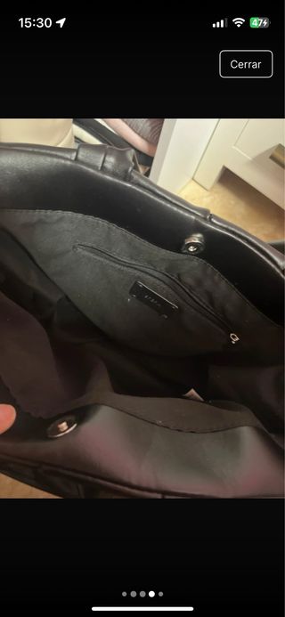 Set di due grandi borse beige e nere con design trapuntato