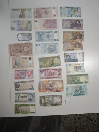 Álbum 170 Billetes Mundiales Colección