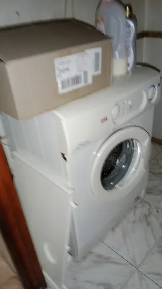 Nevera blanca y lavadora