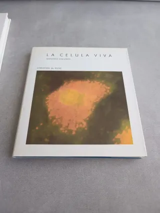 LA CÉLULA VIVA. DOS TOMOS. Christian de Duvé.