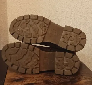 Botines marrones talla 40