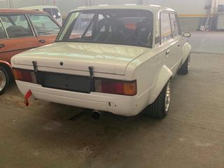 160-ALETINES ANCHOS REDONDOS SEAT 124 Y 1430