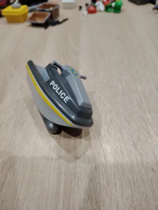 Moto y moto de agua policía Playmobil