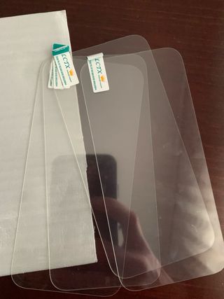 Funda iPhone 15 + 4 Cristales Templados