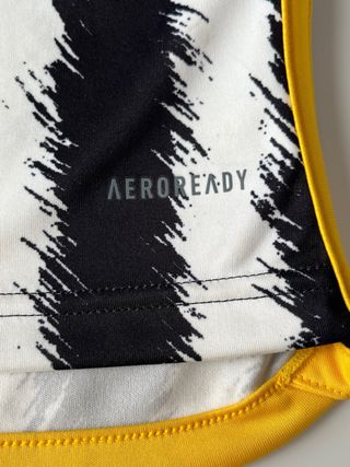 Camiseta original Juventus Vlahovic 9 2023 2024