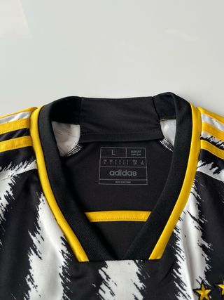 Camiseta original Juventus Vlahovic 9 2023 2024