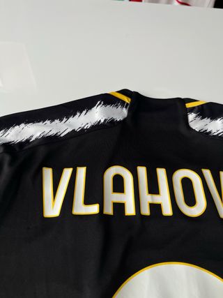 Camiseta original Juventus Vlahovic 9 2023 2024