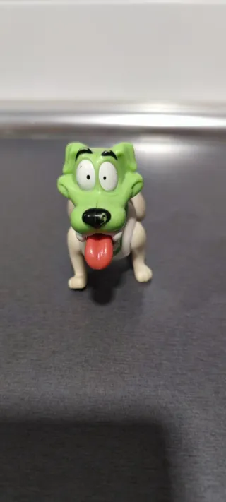 Figura perro la máscara