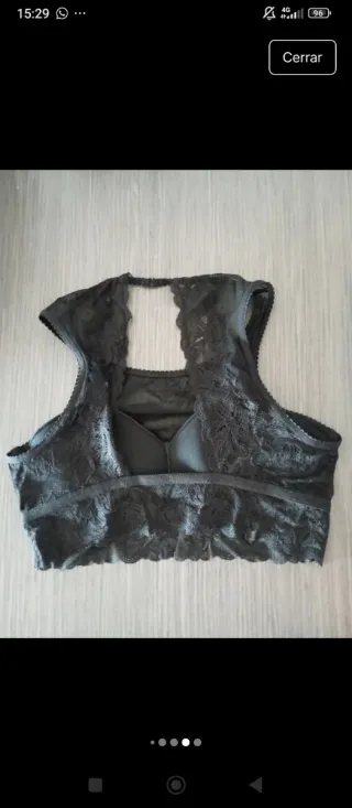 Bralette de encaje negro
