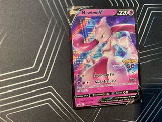 Mewtwo V Pokémon GO Carta