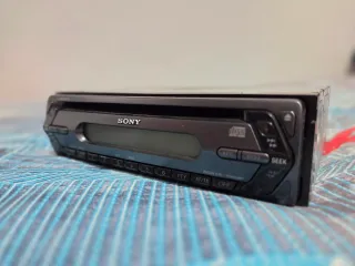 Radio CD Sony CDX-S2050V