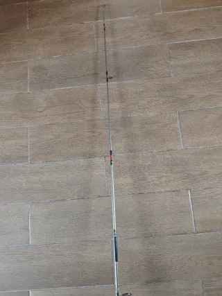 Caña de pescar con carrete GUN 7400