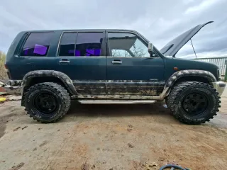 Llantas 16" y neumáticos todoterreno 4x4