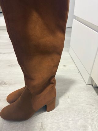 Botas altas Stradivarius